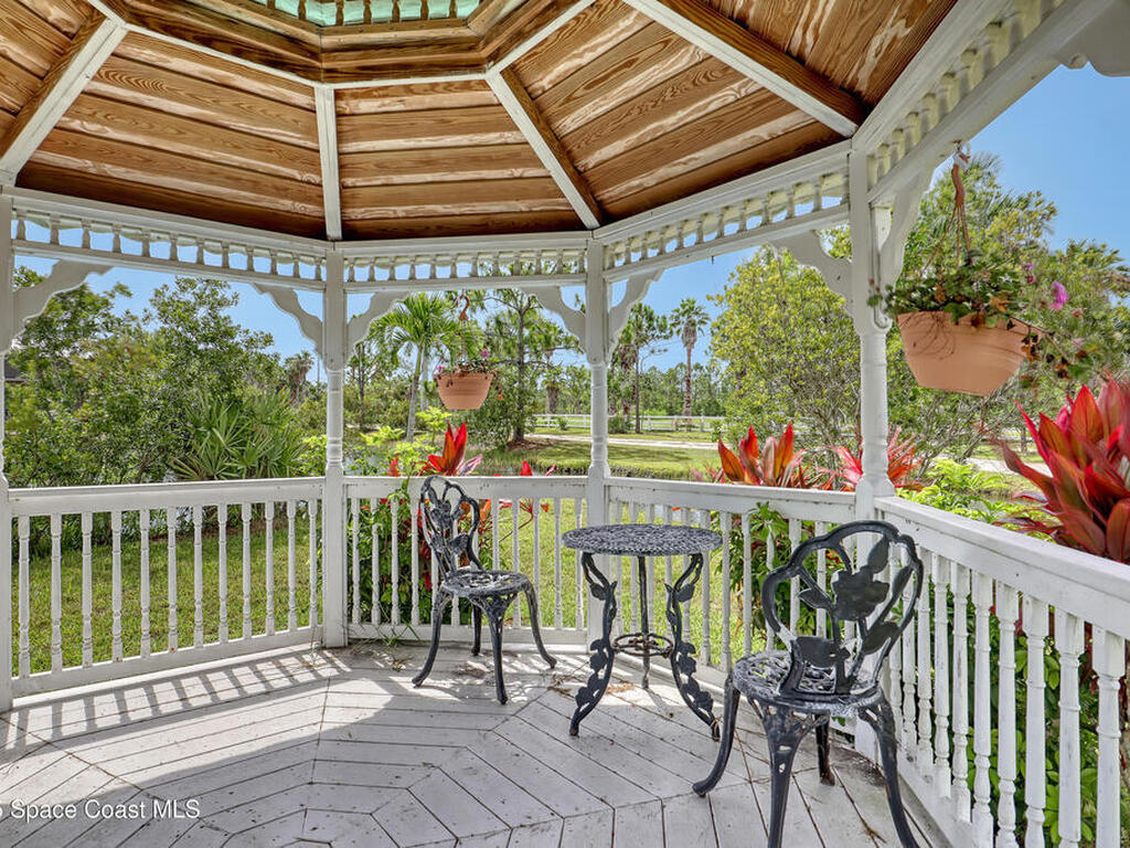 9341 Fleming Grant Road, Micco, FL 32976