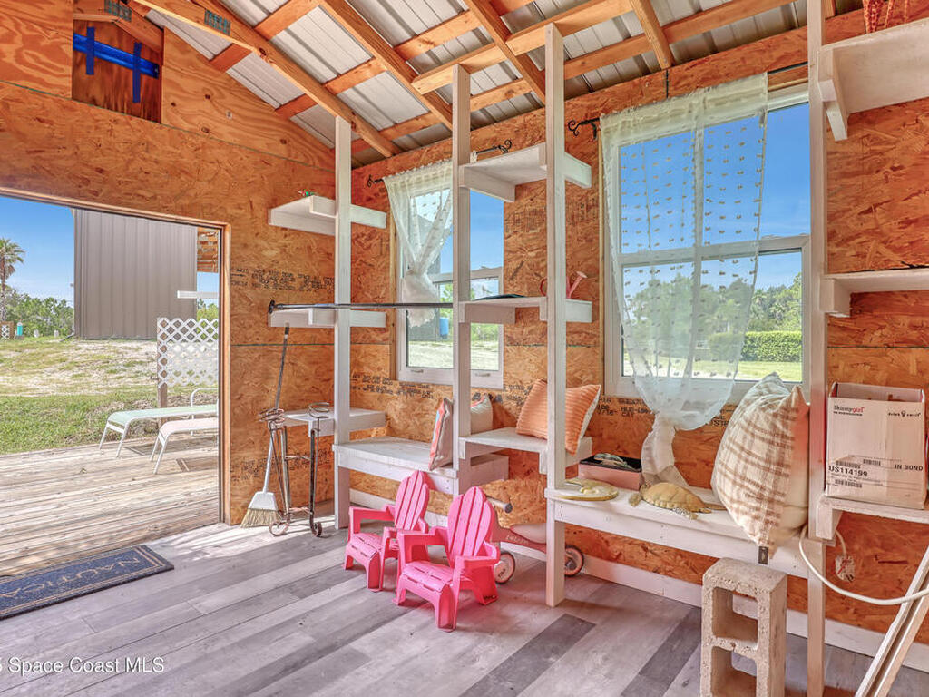 9341 Fleming Grant Road, Micco, FL 32976
