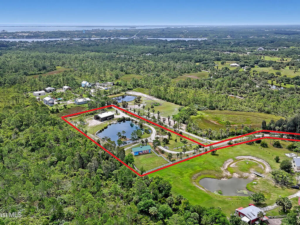 9341 Fleming Grant Road, Micco, FL 32976