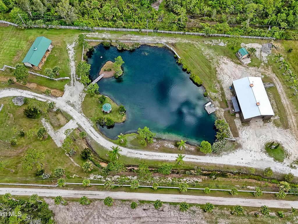 9341 Fleming Grant Road, Micco, FL 32976