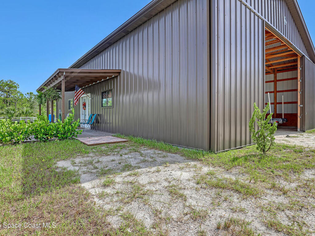 9341 Fleming Grant Road, Micco, FL 32976