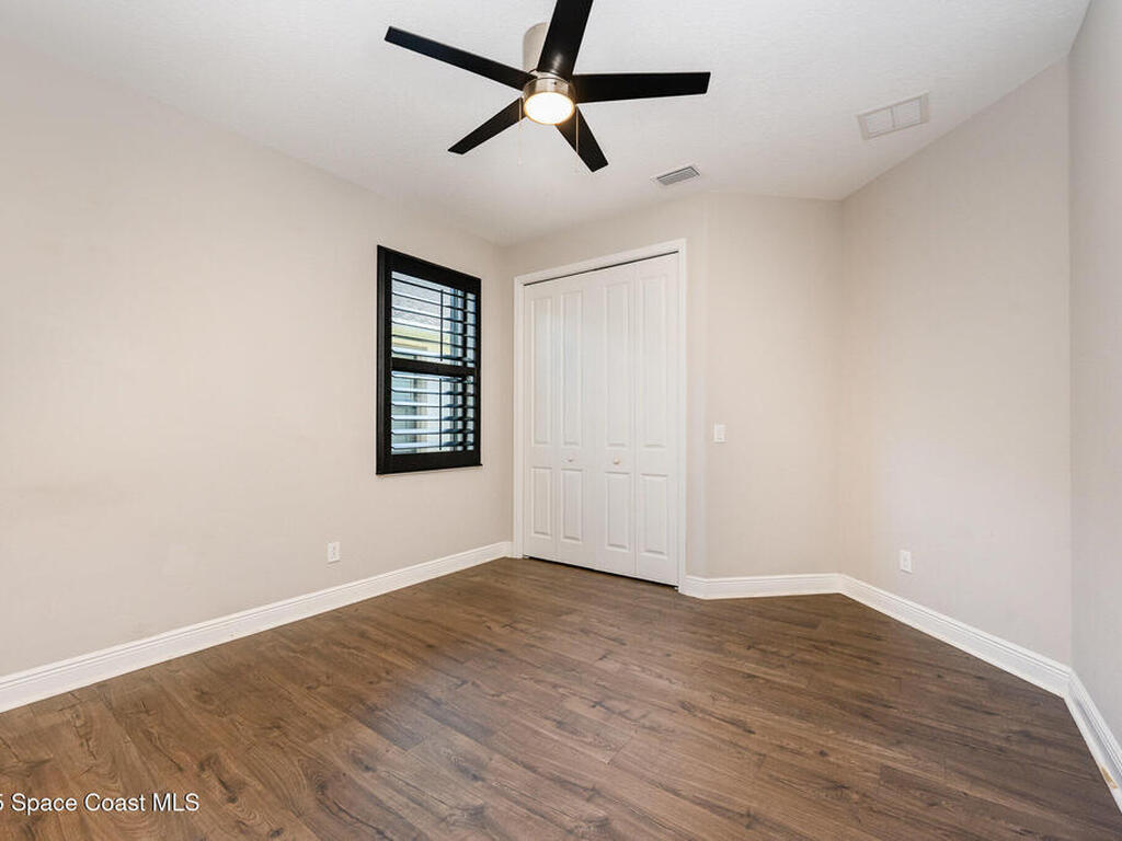 8252 Strom Park Drive, Melbourne, FL 32940