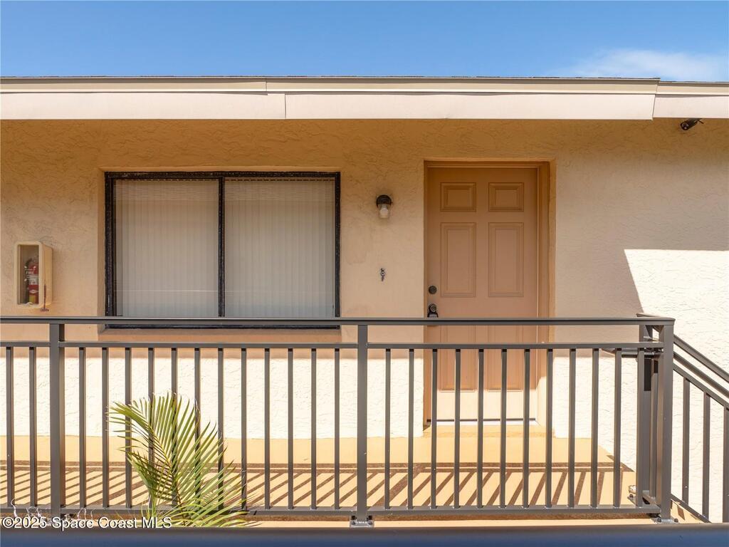 1277 S Orlando Avenue, Cocoa Beach, FL 32931