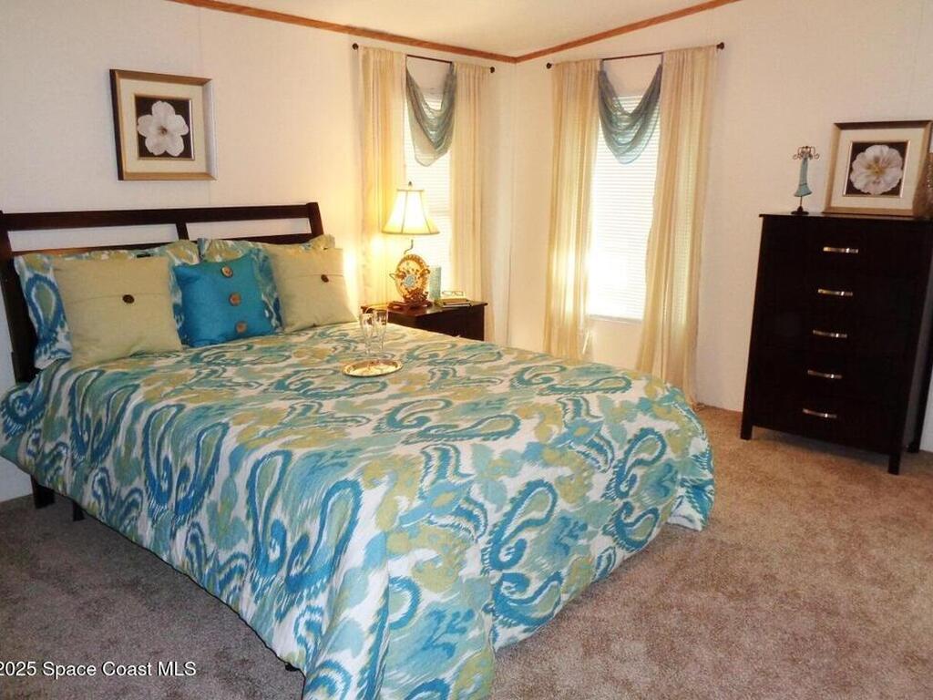 11530 Holton Lane, Jacksonville, FL 32218