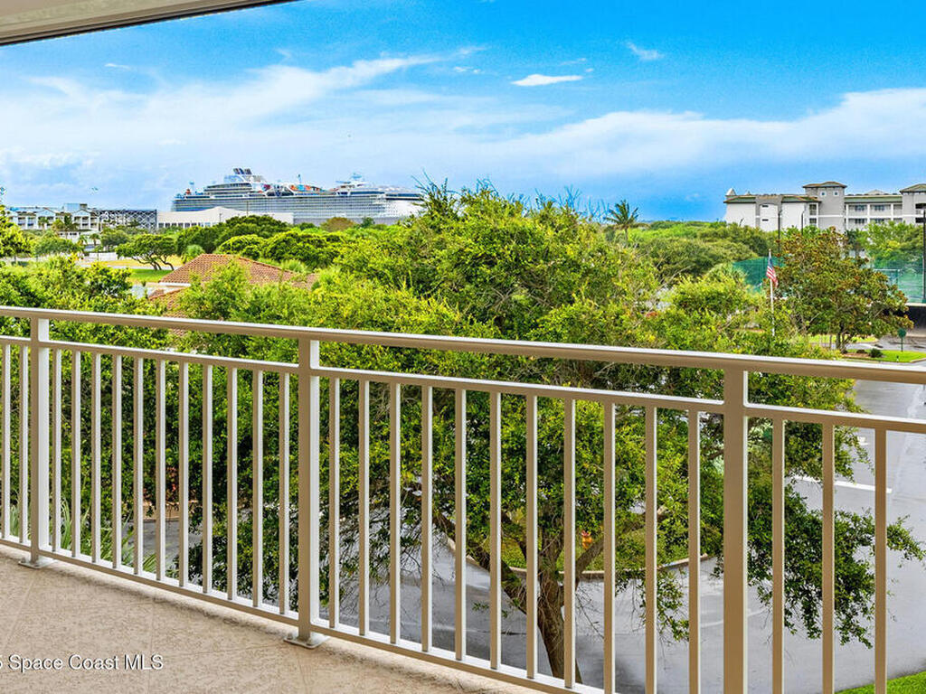 606 Shorewood Drive, Cape Canaveral, FL 32920