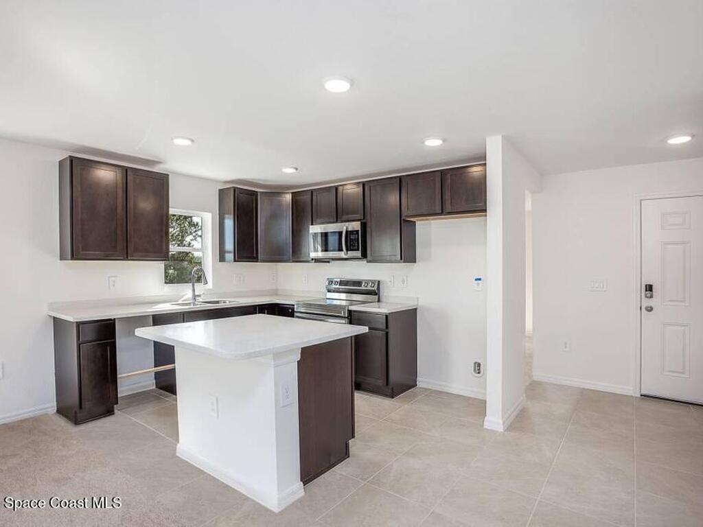 2170 Randall Avenue, Palm Bay, FL 32909