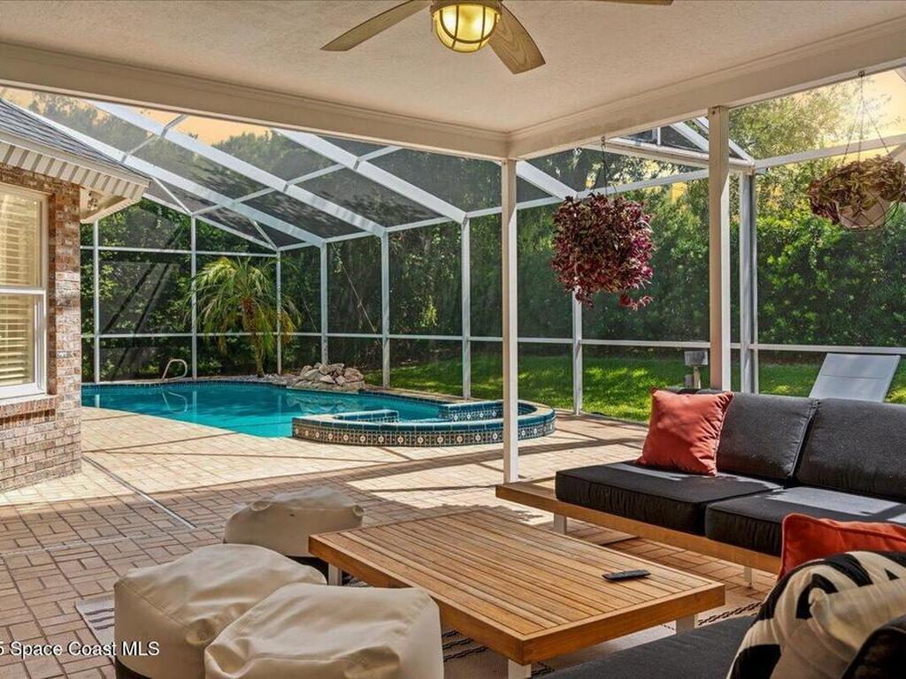 626 Sugarwood Way, Melbourne, FL 32940