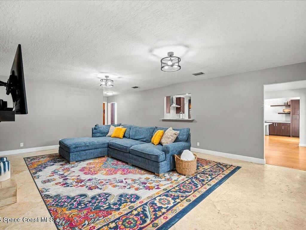 626 Sugarwood Way, Melbourne, FL 32940