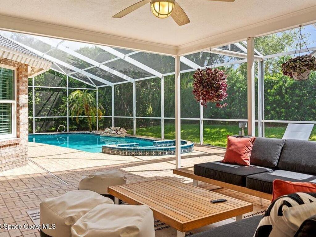 626 Sugarwood Way, Melbourne, FL 32940