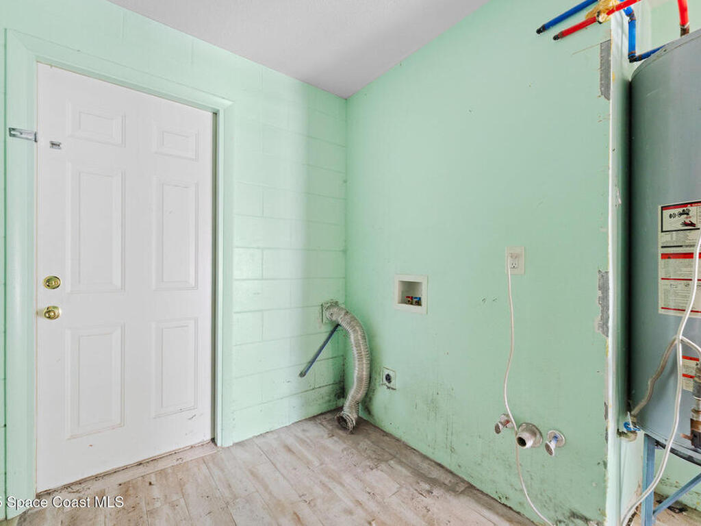 1465 Saturn Street, Merritt Island, FL 32953