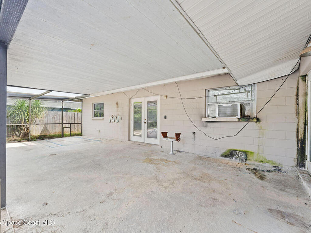 1465 Saturn Street, Merritt Island, FL 32953