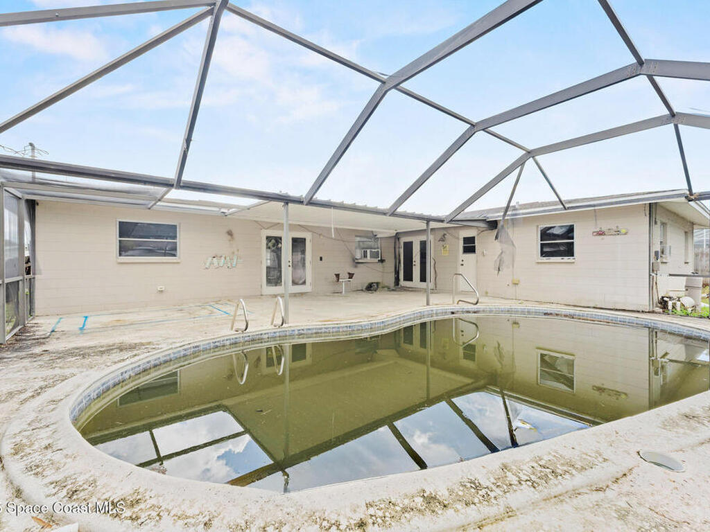 1465 Saturn Street, Merritt Island, FL 32953