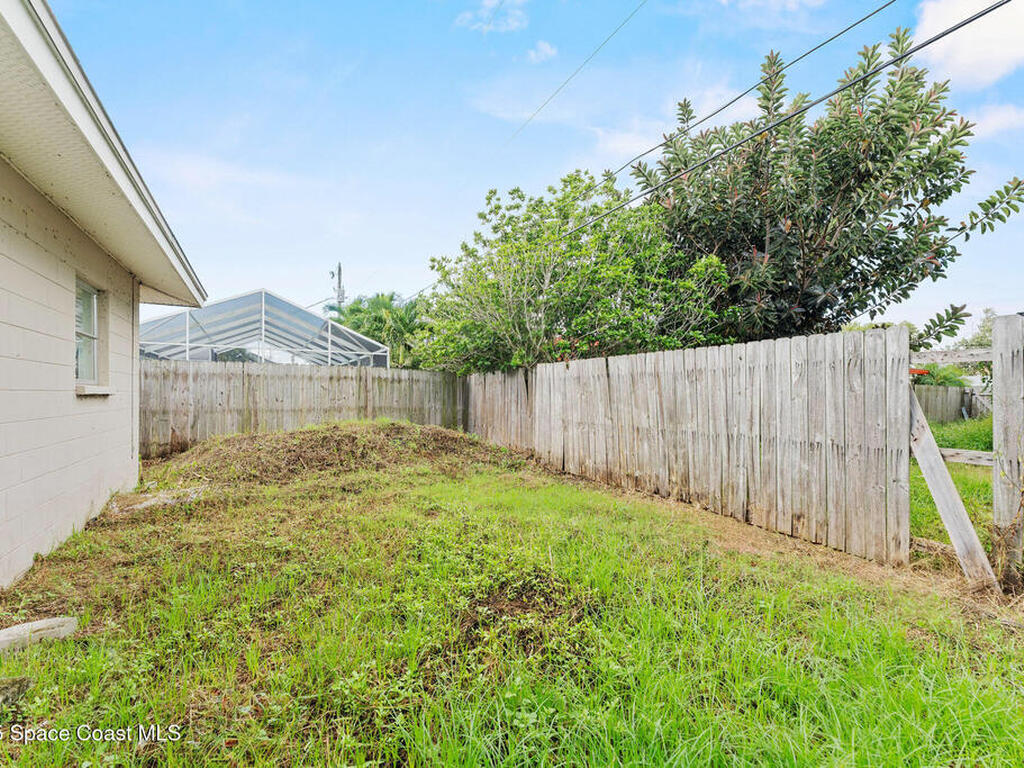 1465 Saturn Street, Merritt Island, FL 32953