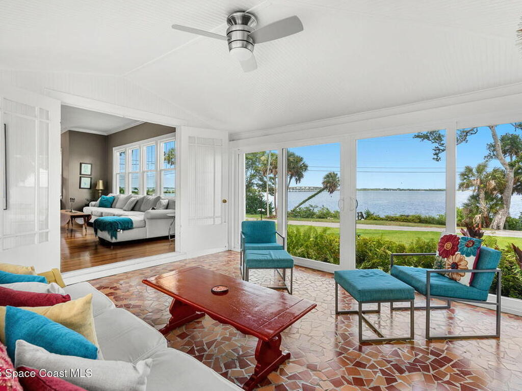 2907 N Indian River Drive, Cocoa, FL 32922