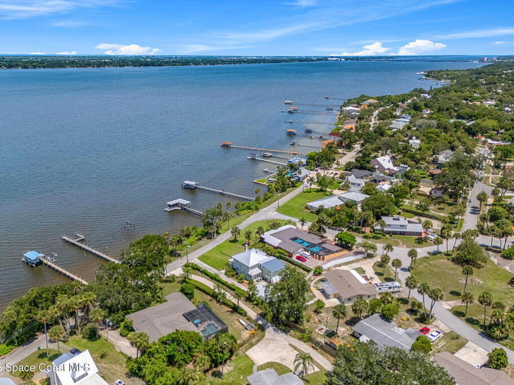 2907 N Indian River Drive, Cocoa, FL 32922