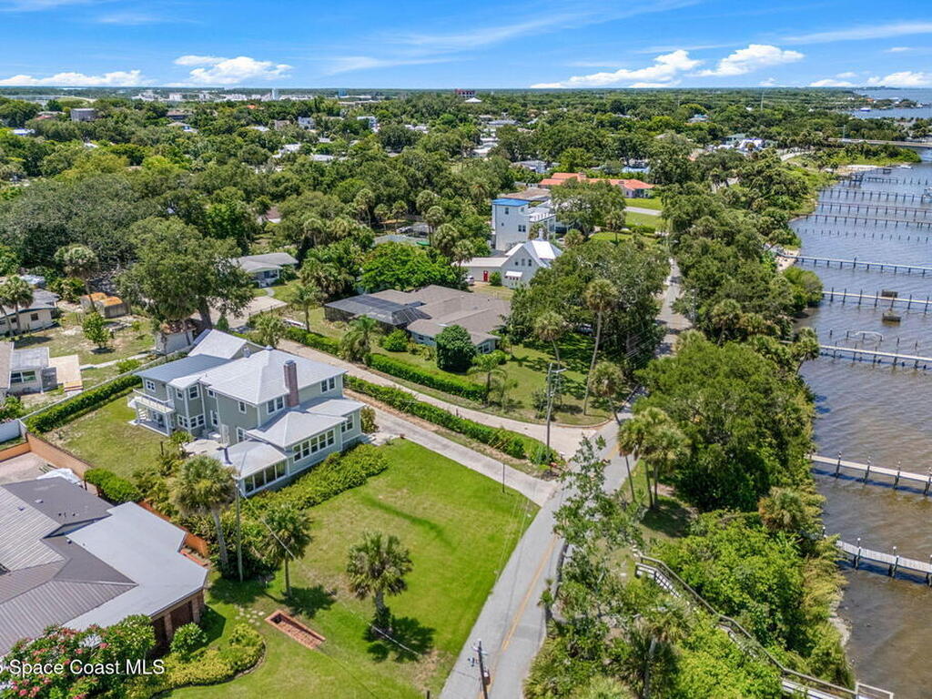 2907 N Indian River Drive, Cocoa, FL 32922