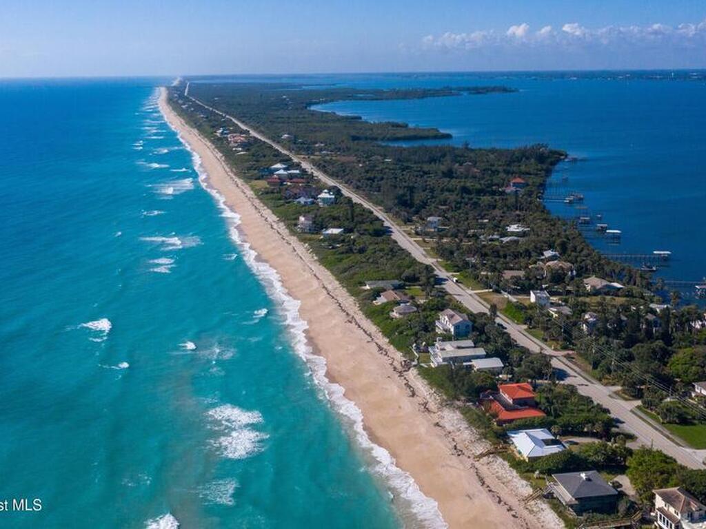 1458 Cygnus Place, Merritt Island, FL 32953