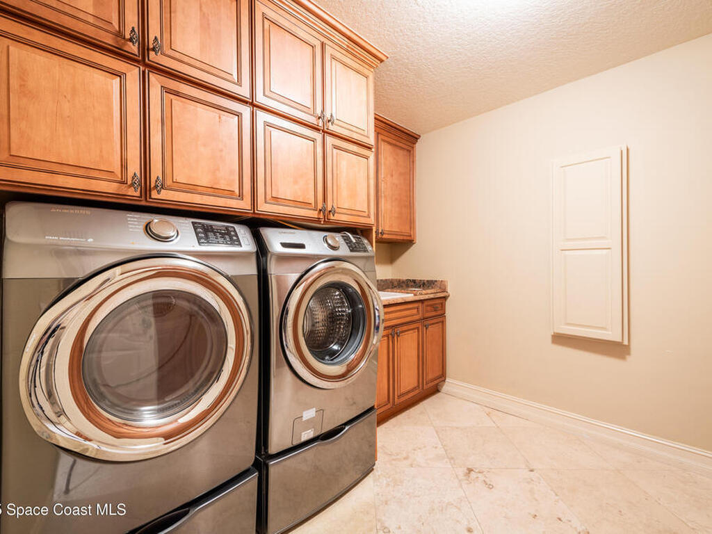 3203 S Washington Avenue, Titusville, FL 32780