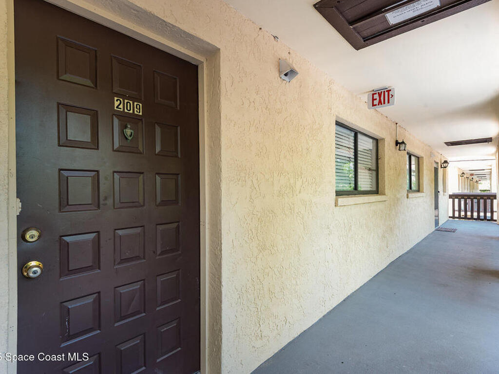 205 Palmetto Avenue, Merritt Island, FL 32953