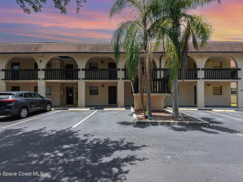 205 Palmetto Avenue, Merritt Island, FL 32953