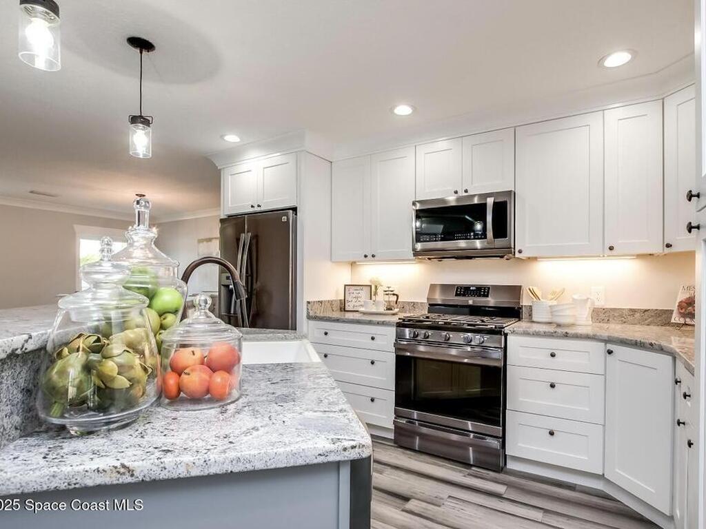1425 Lester Court, Merritt Island, FL 32952