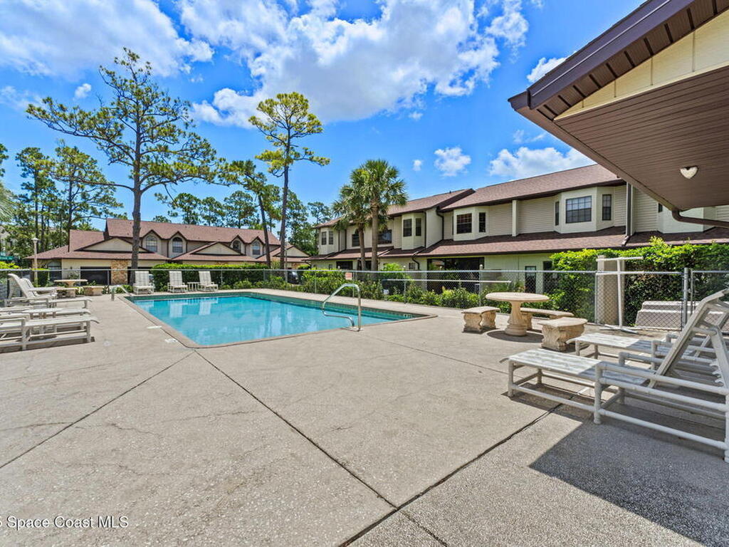 101 Par Brook Road, Daytona Beach, FL 32114