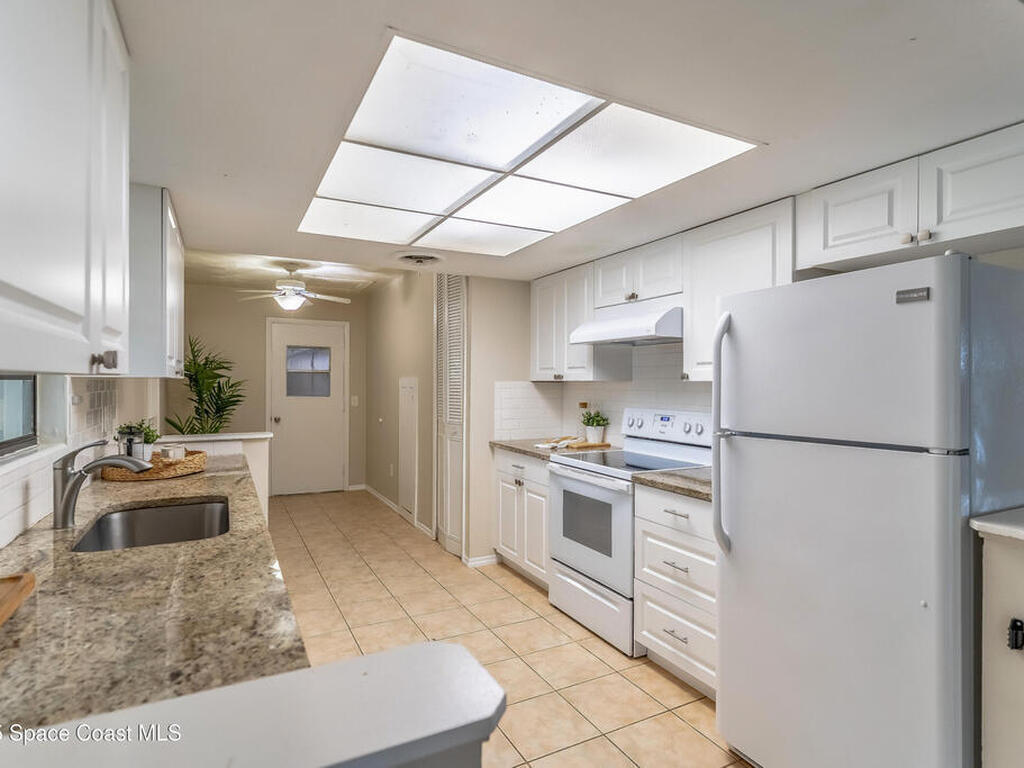 1768 Hudson Circle, Melbourne, FL 32935