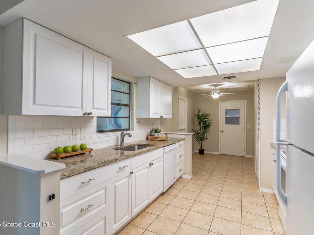 1768 Hudson Circle, Melbourne, FL 32935