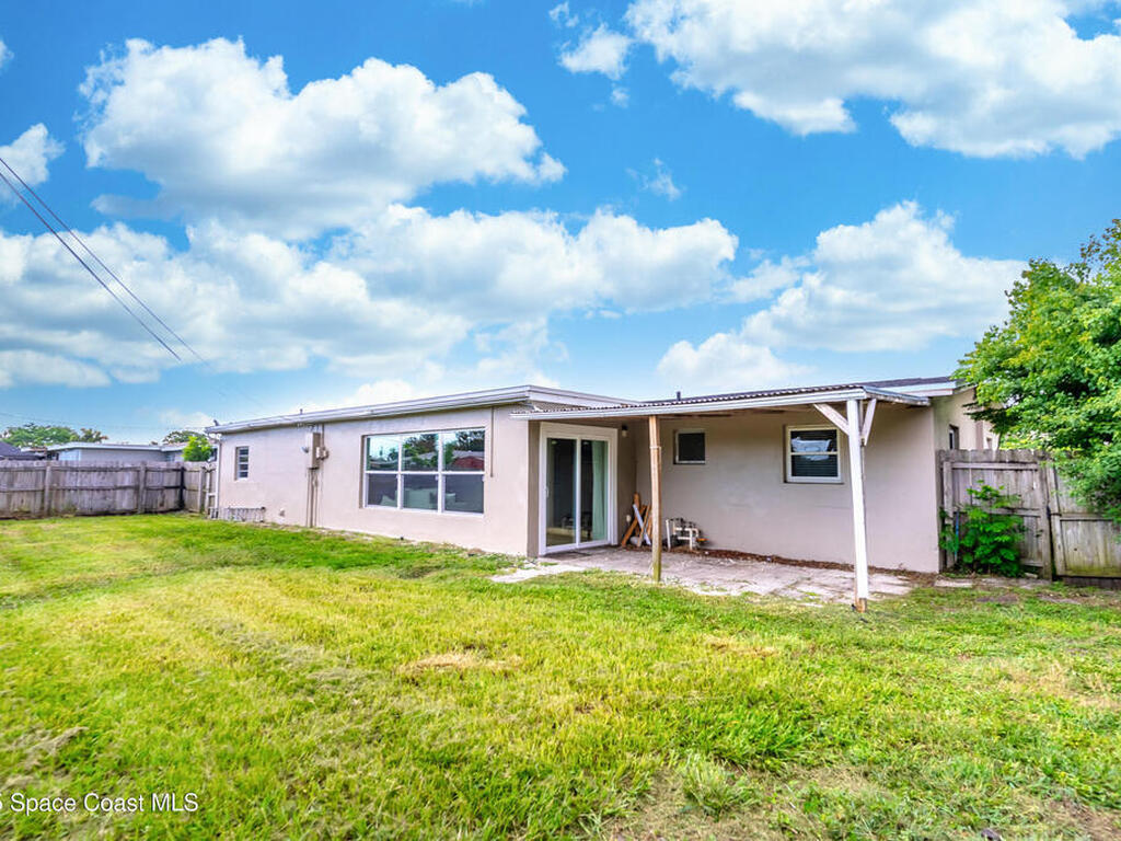 1768 Hudson Circle, Melbourne, FL 32935