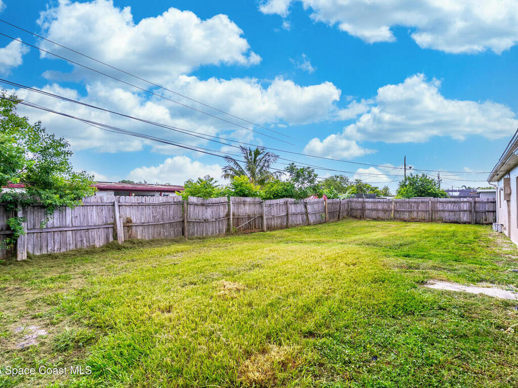 1768 Hudson Circle, Melbourne, FL 32935