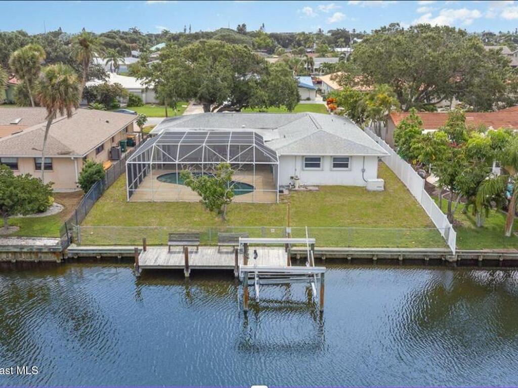 55 Yacht Haven Drive, Cocoa Beach, FL 32931