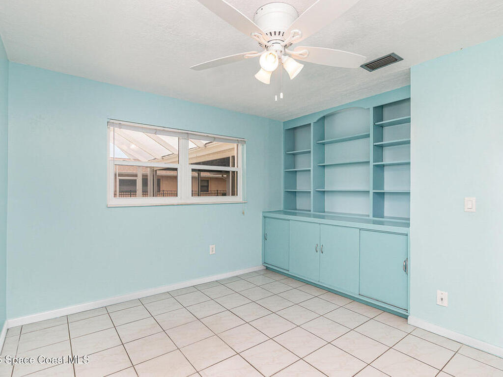 55 Yacht Haven Drive, Cocoa Beach, FL 32931