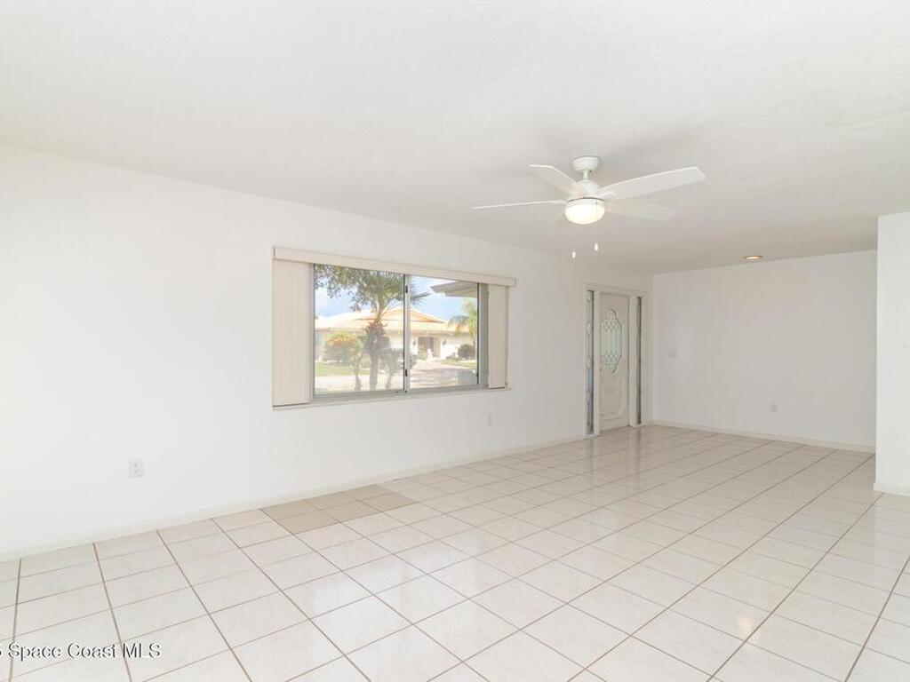 55 Yacht Haven Drive, Cocoa Beach, FL 32931