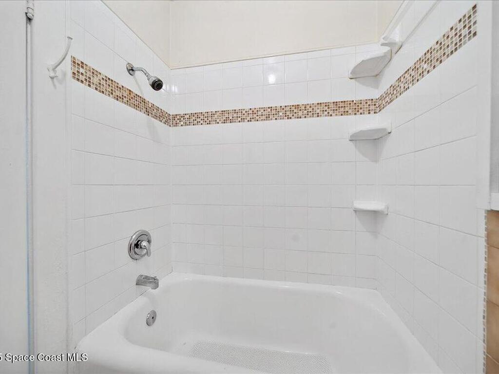 415 2nd Avenue, Indialantic, FL 32903