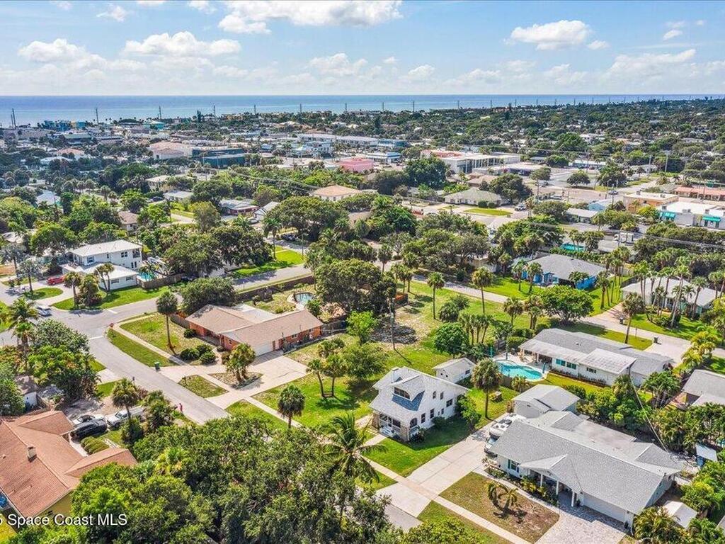 415 2nd Avenue, Indialantic, FL 32903