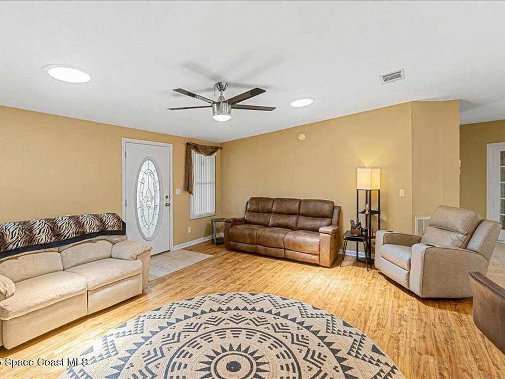 336 Horseshoe Bend Circle, Cocoa, FL 32926