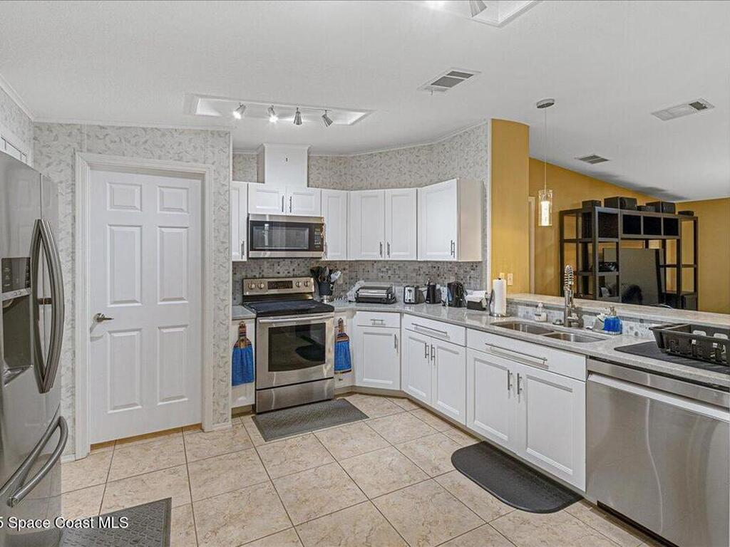 336 Horseshoe Bend Circle, Cocoa, FL 32926