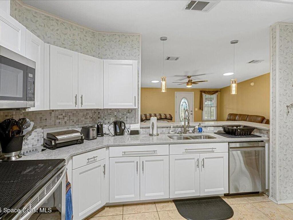 336 Horseshoe Bend Circle, Cocoa, FL 32926