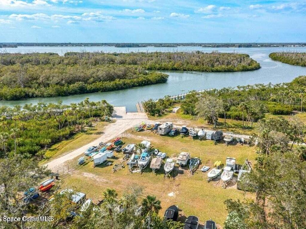 172 Whaler Drive, Melbourne Beach, FL 32951