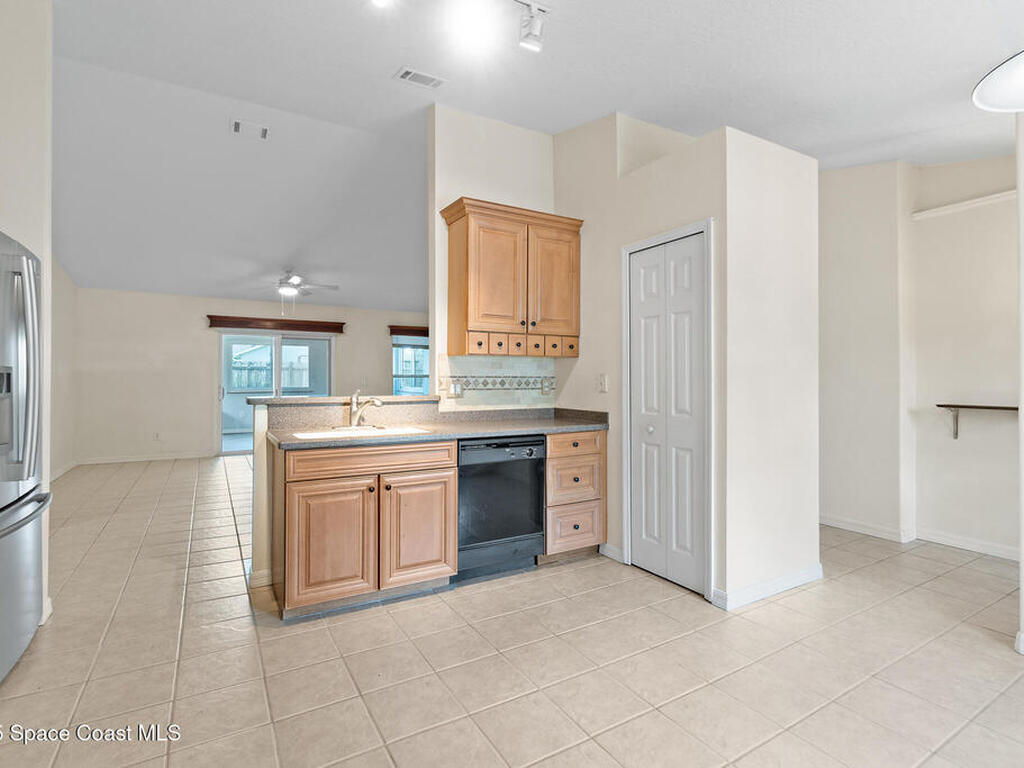 967 Sabal Grove Drive, Rockledge, FL 32955