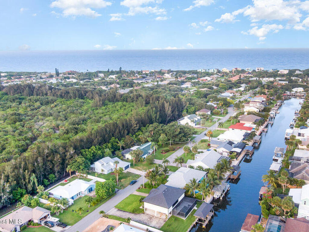 362 Nikomas Way, Melbourne Beach, FL 32951