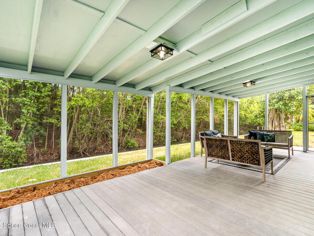 362 Nikomas Way, Melbourne Beach, FL 32951