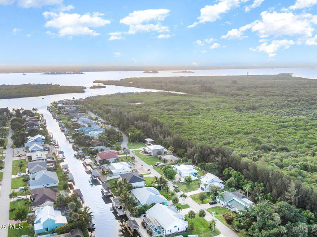 362 Nikomas Way, Melbourne Beach, FL 32951