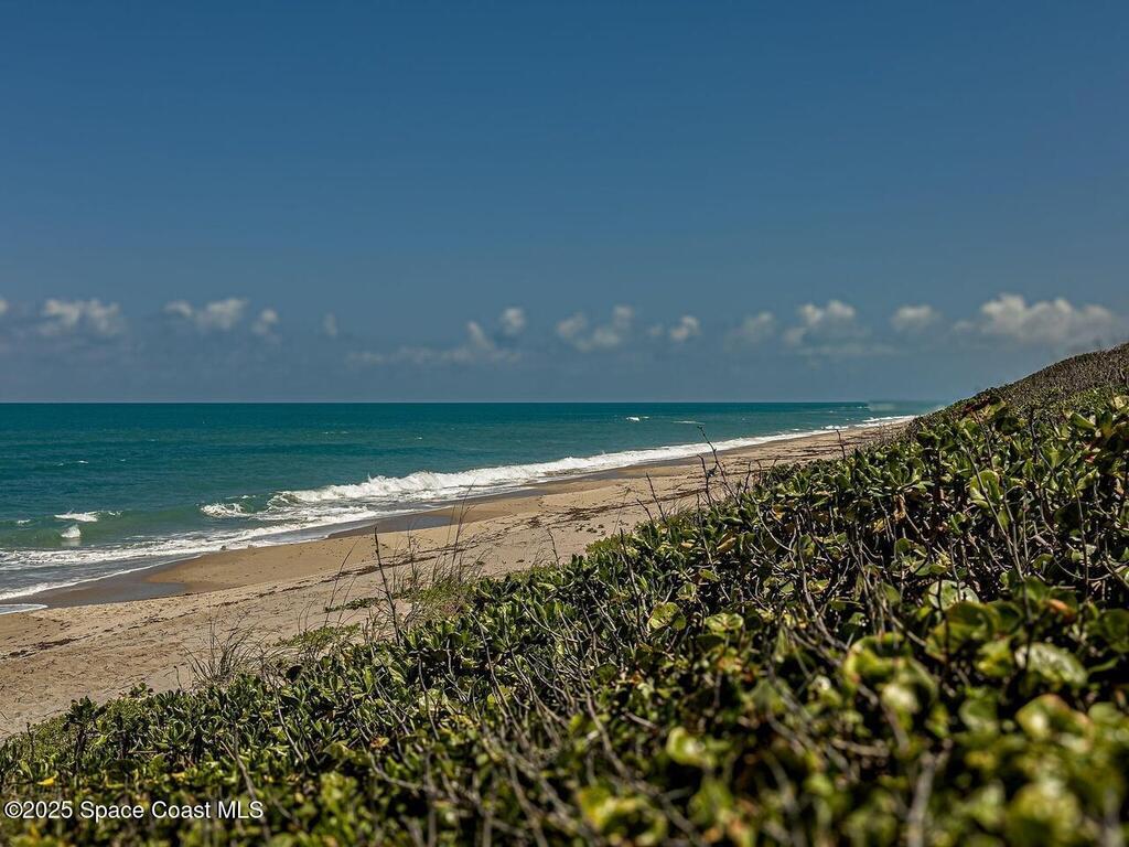 362 Nikomas Way, Melbourne Beach, FL 32951