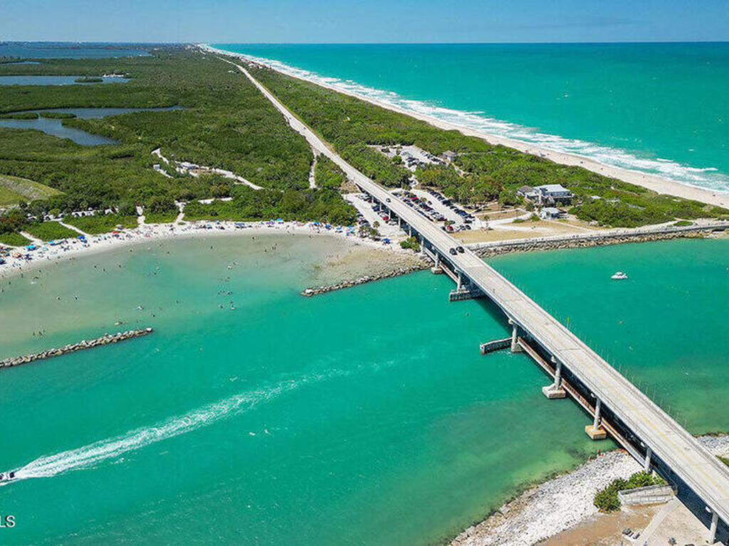 362 Nikomas Way, Melbourne Beach, FL 32951