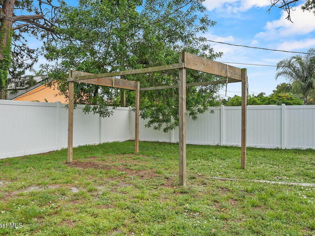 305 Cambridge Avenue, Palm Bay, FL 32907