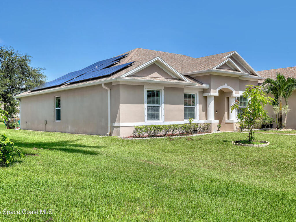 1121 Morgan Circle, Palm Bay, FL 32905