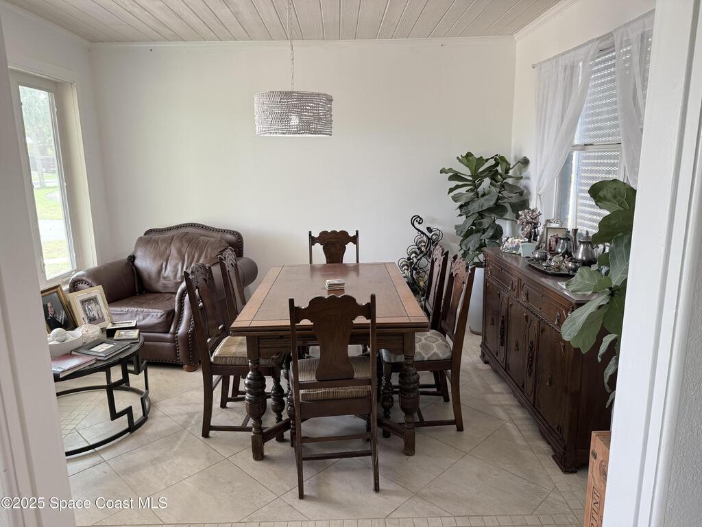 2103 Indian River Drive, Cocoa, FL 32922
