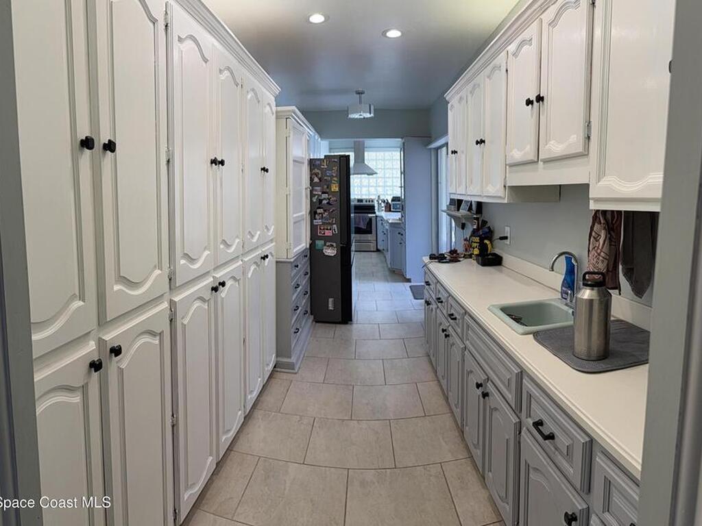 2103 Indian River Drive, Cocoa, FL 32922