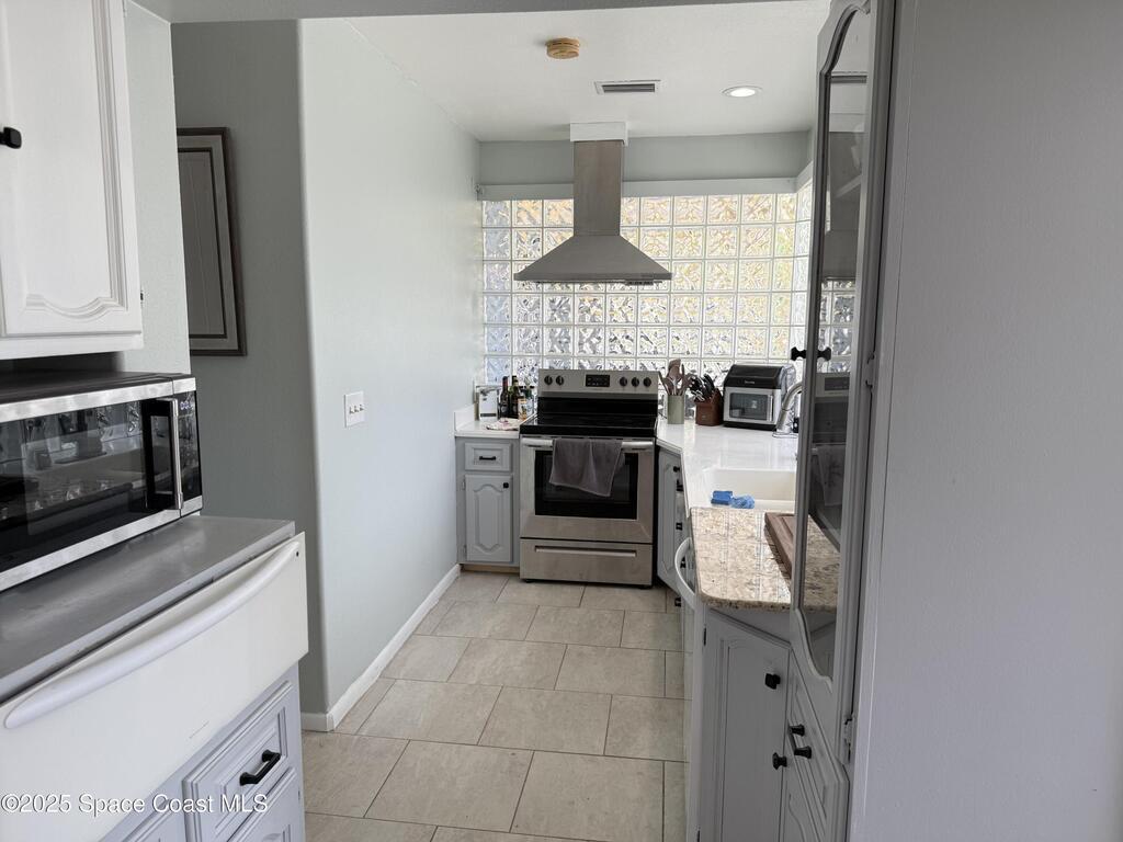 2103 Indian River Drive, Cocoa, FL 32922